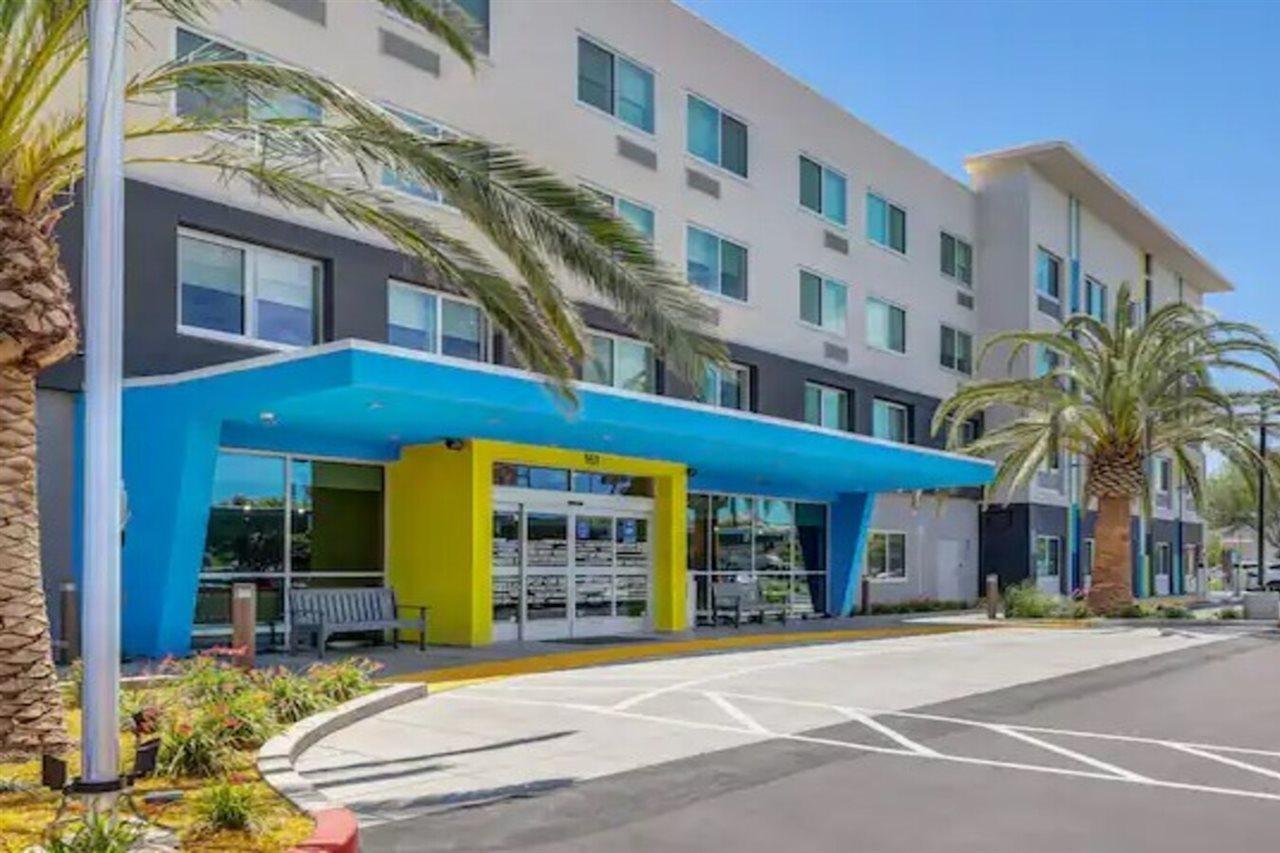 Hotel Tru By Hilton Lathrop Zewnętrze zdjęcie